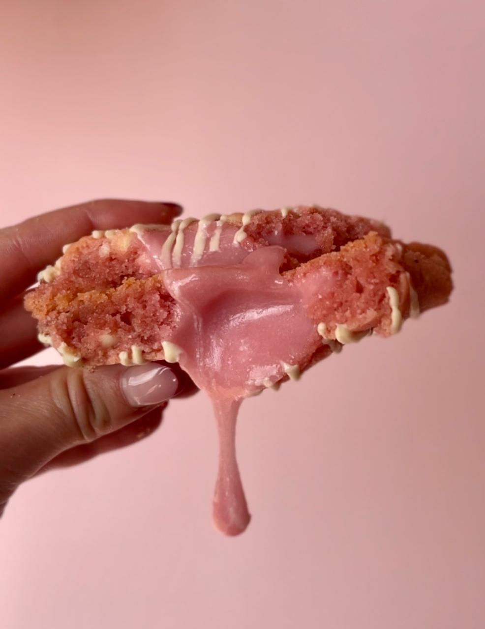 Strawberry Nesquick Cookie